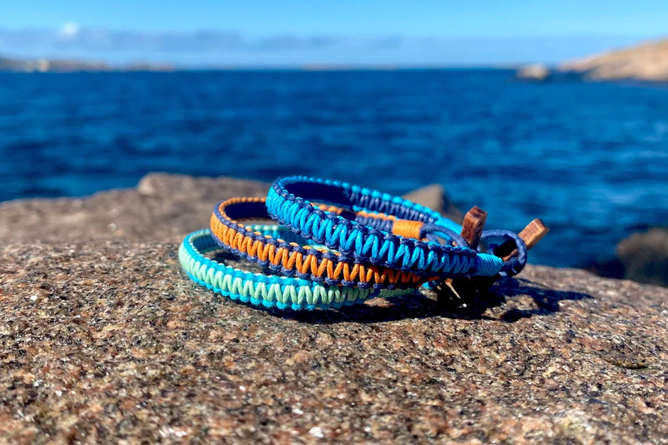 Action taker 1 KG - Akvamarin & Havsmint, armband från CleanSea